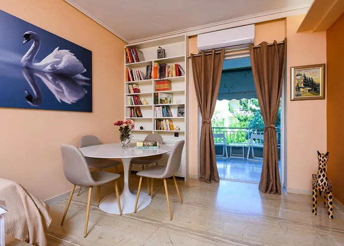 Swan Paradise Glyfada Apartment
